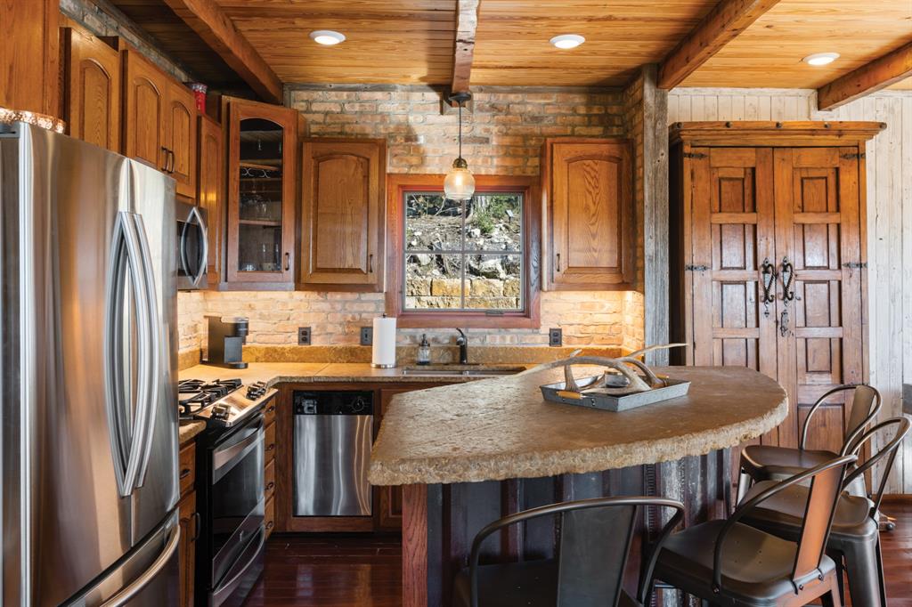 221 Flat Rock Creek Road Property Photo 13