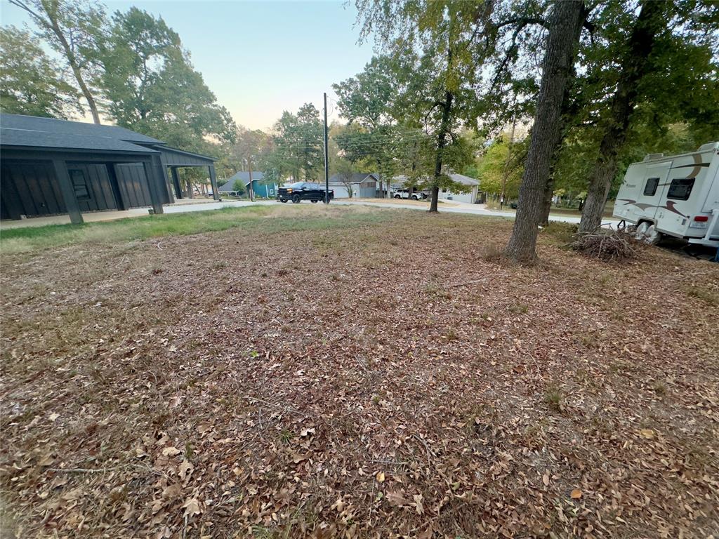 22037 Brierwood Drive Property Photo 3
