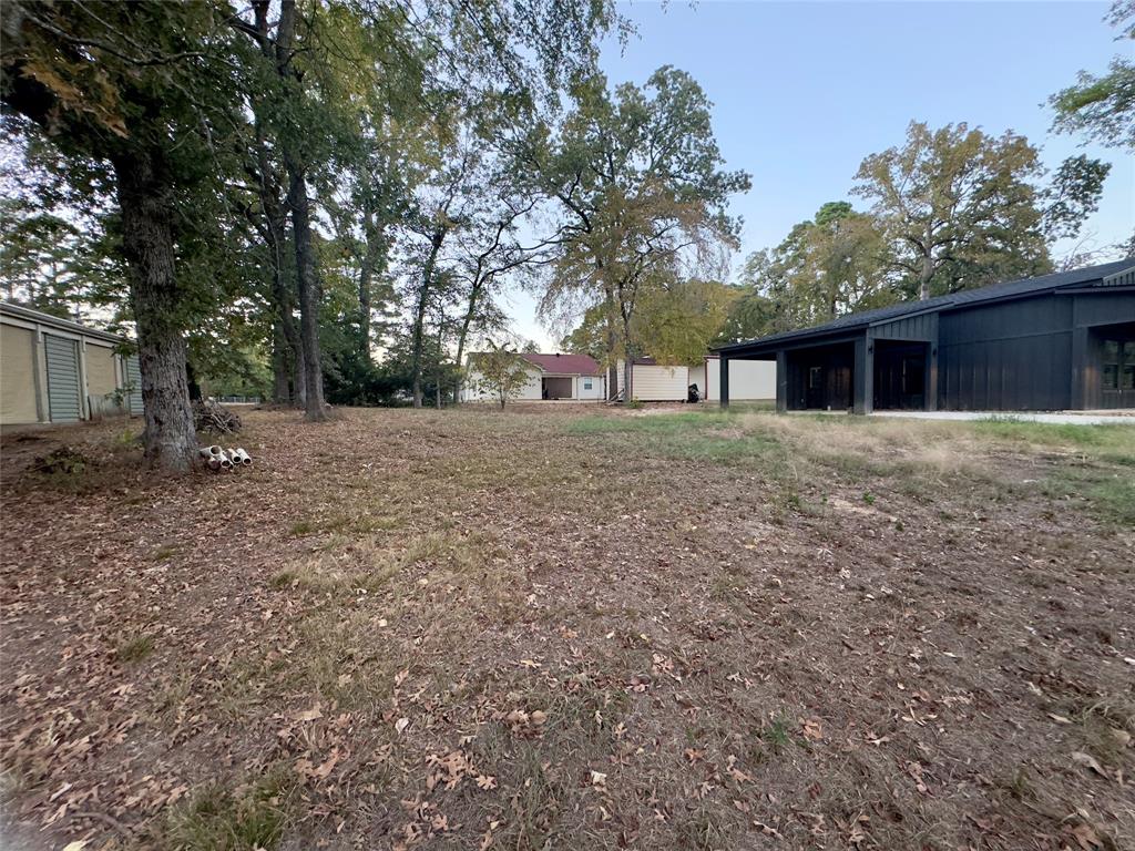 22037 Brierwood Drive Property Photo 4