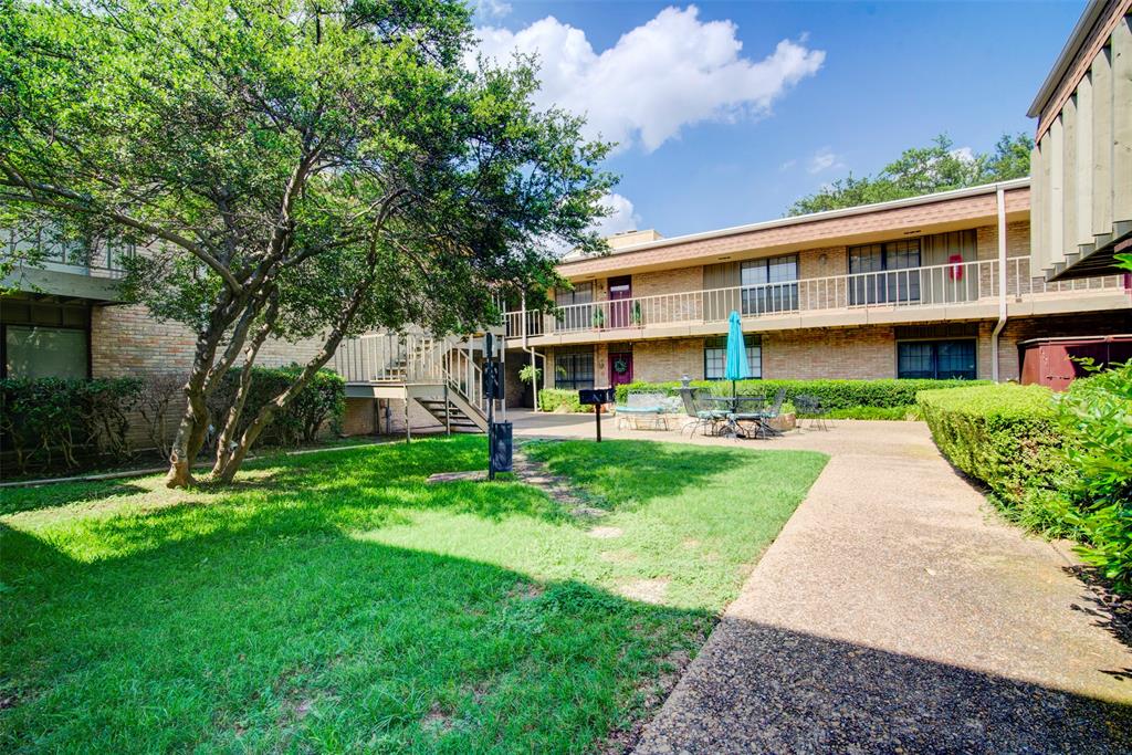 5924 Birchbrook Drive Property Photo