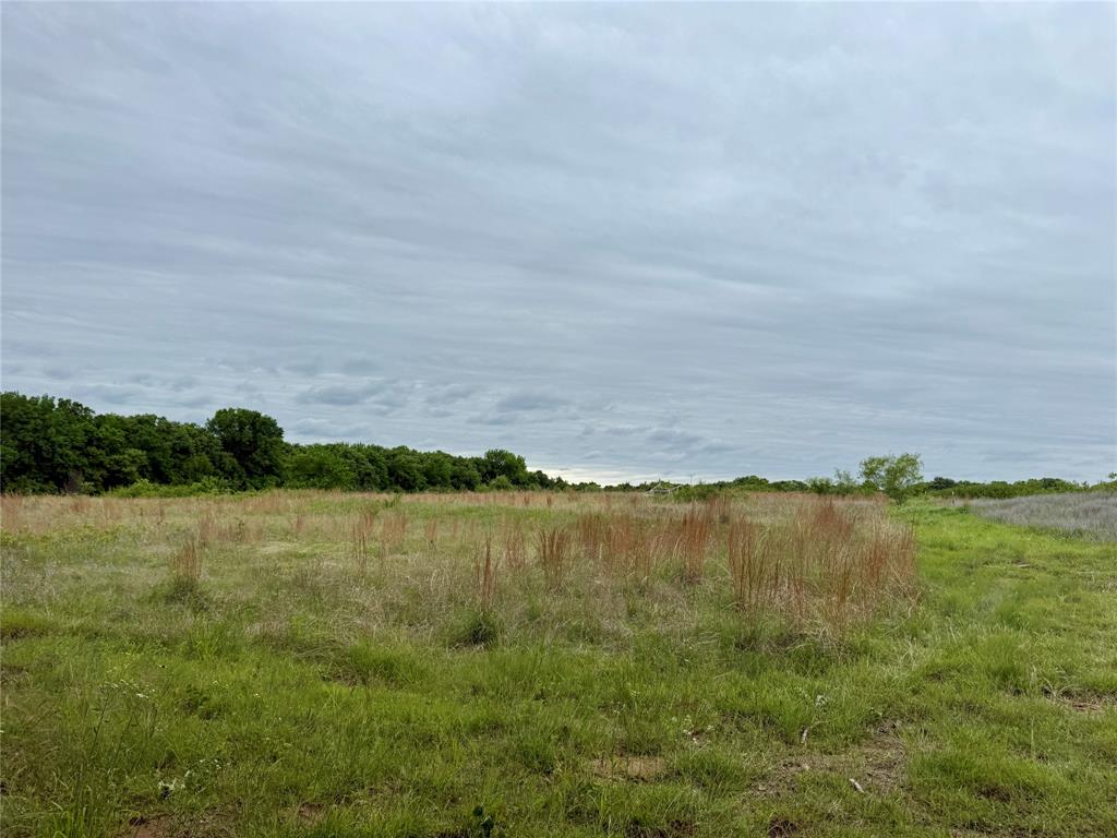 261 Catholic Cemetery Road Property Photo 10