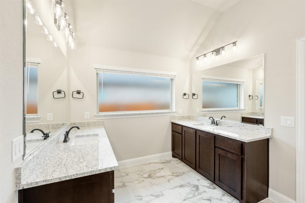 4021 Eagles Bluff Road Property Photo 23