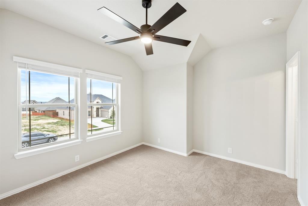 4021 Eagles Bluff Road Property Photo 32