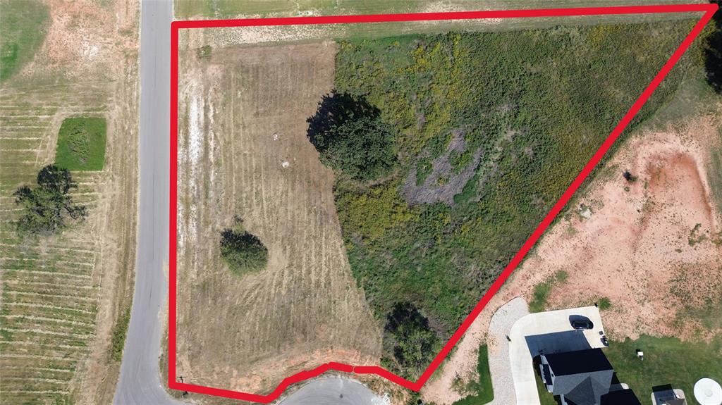 500 Bella Court Property Photo 1