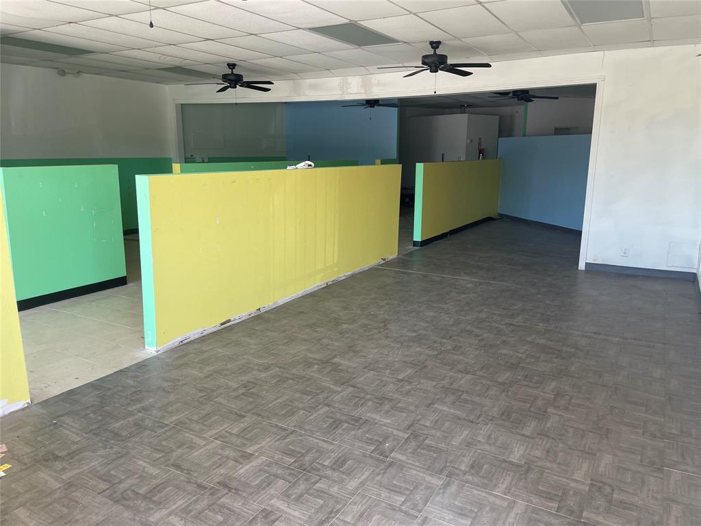 1233 Oak Grove Road Property Photo 3