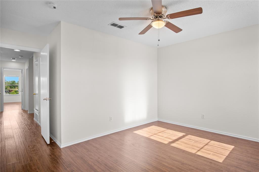 7544 Kings Trail Property Photo 21