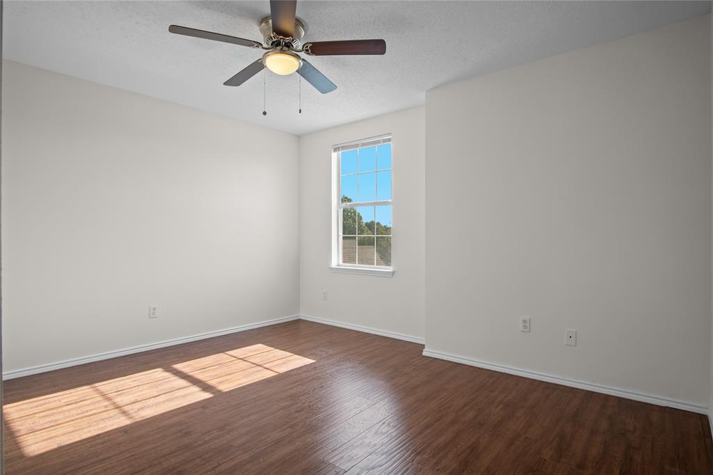 7544 Kings Trail Property Photo 22