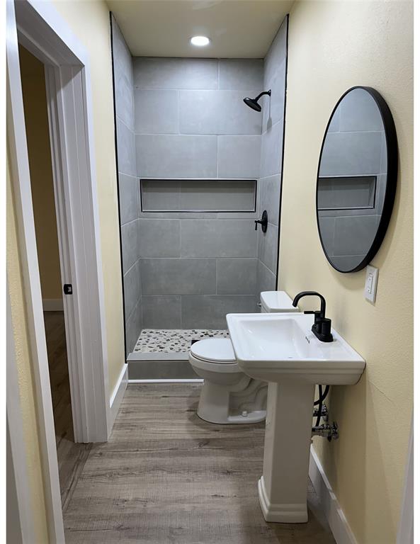 111 Pecan Street Property Photo 9