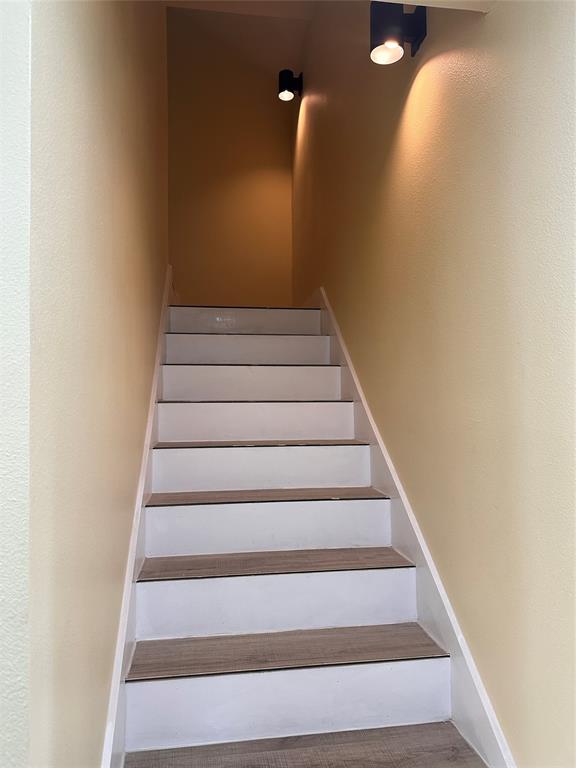 111 Pecan Street Property Photo 15