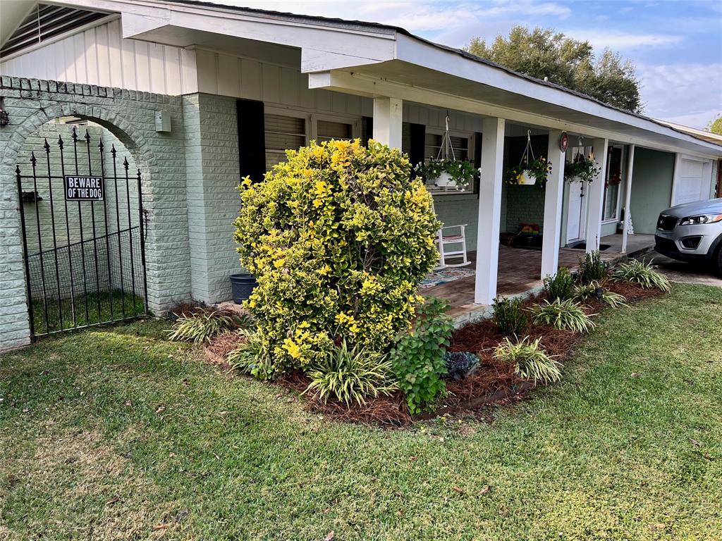1810 Captain Shreve Drive Property Photo 4