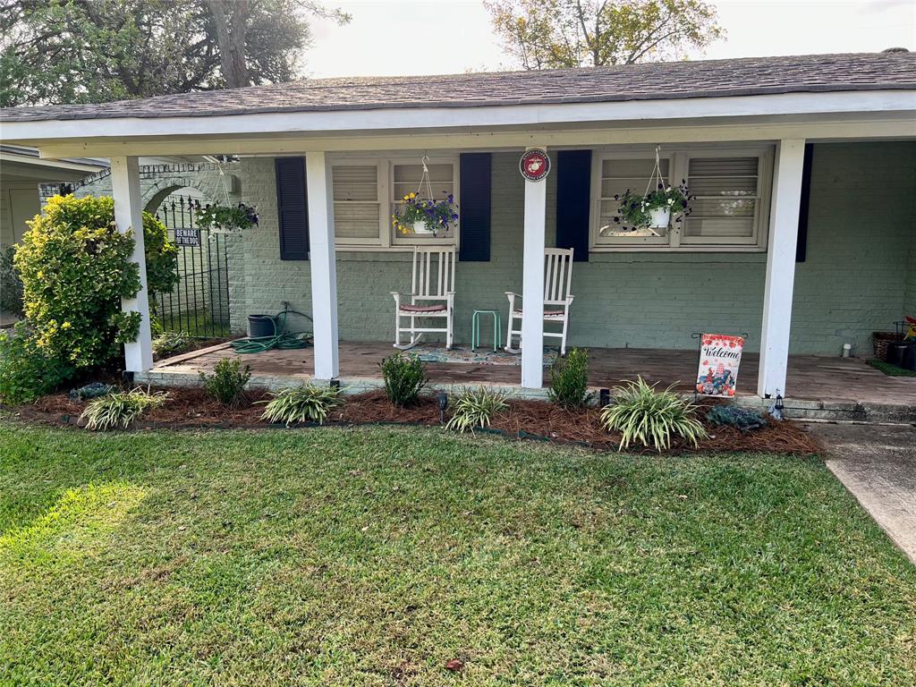 1810 Captain Shreve Drive Property Photo 5