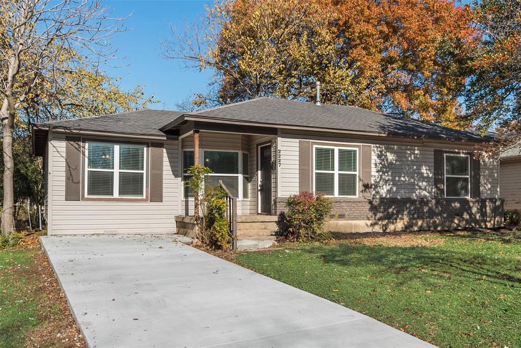 2227 Farola Drive Property Photo