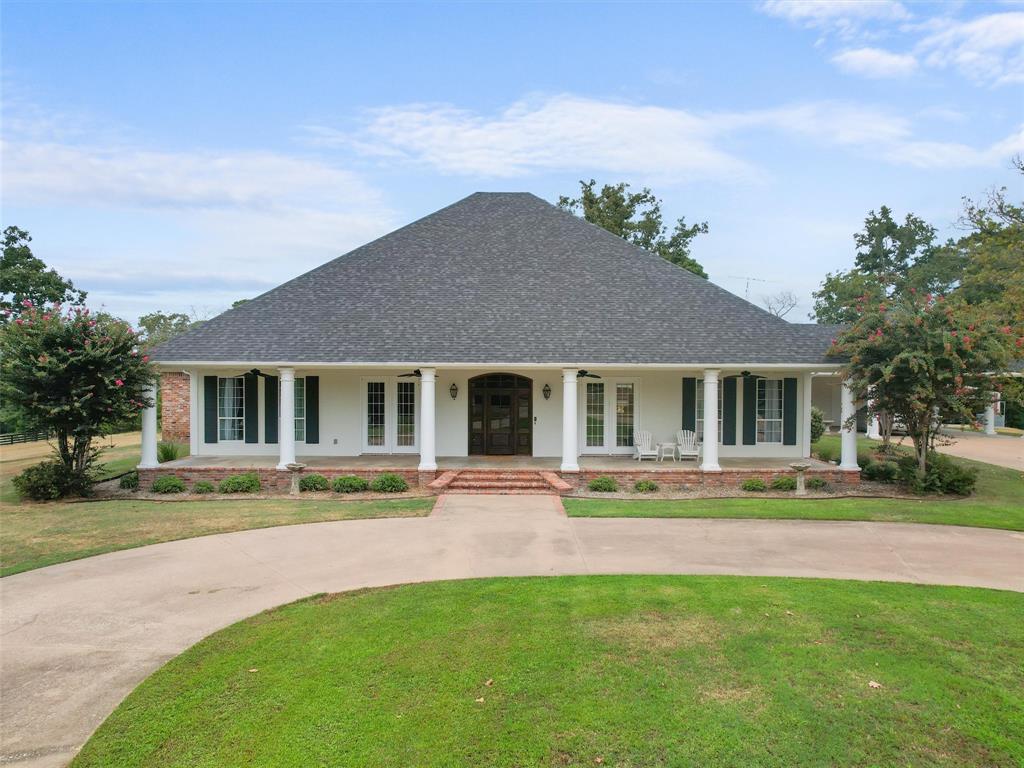 617 Private Road 1134 Property Photo 1
