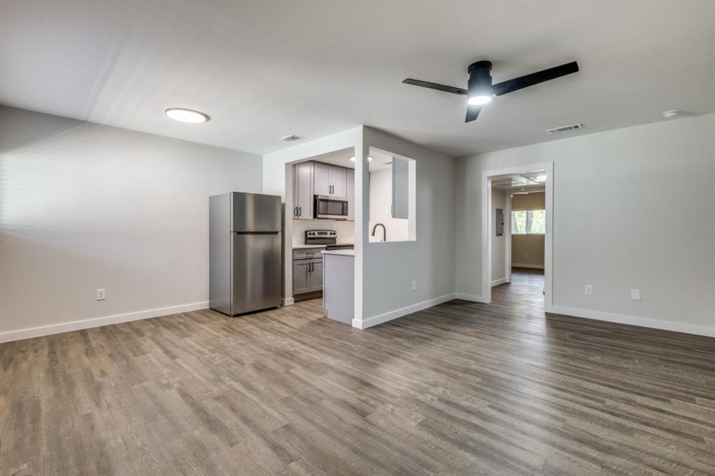 5909 Gaston Avenue 203 Property Photo 2