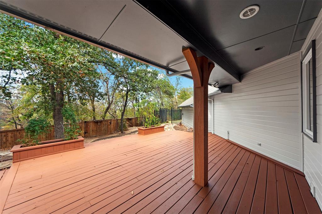 15 Oak Bluff Drive Property Photo 26