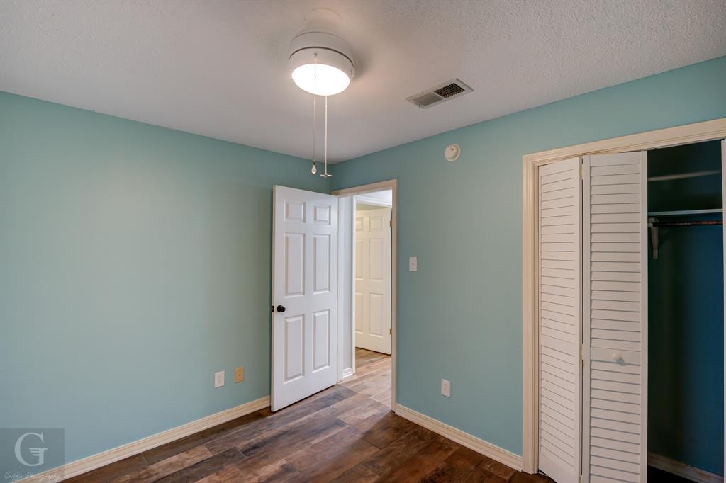 5411 Sage Drive Property Photo 16