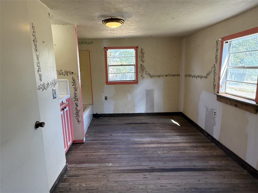 2805 Cleburne Street Property Photo 18