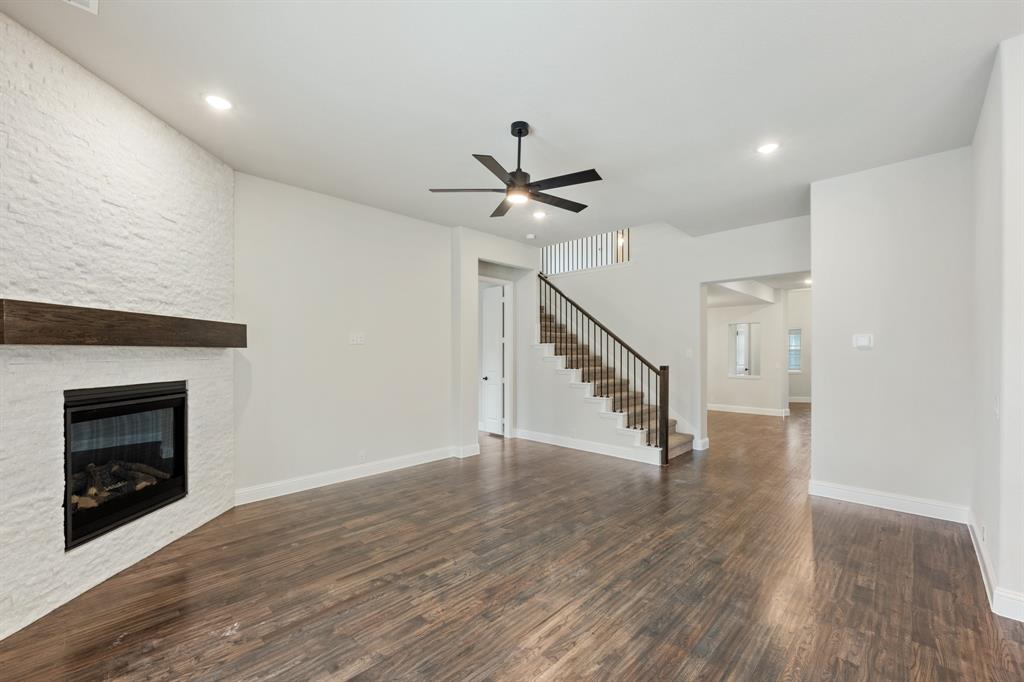 914 Cardinal Drive Property Photo 16