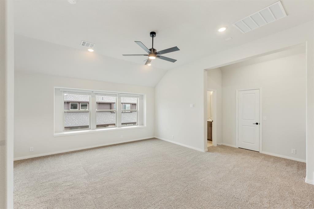 914 Cardinal Drive Property Photo 30