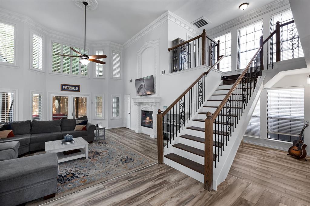 6055 Windbreak Trail Property Photo 4