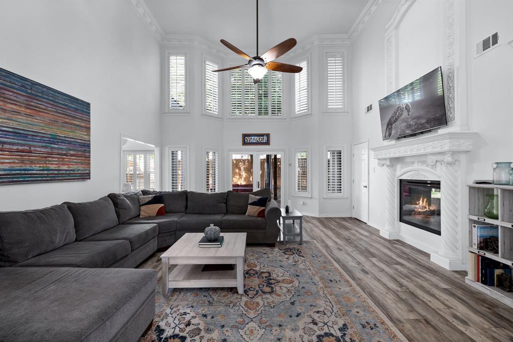 6055 Windbreak Trail Property Photo 5