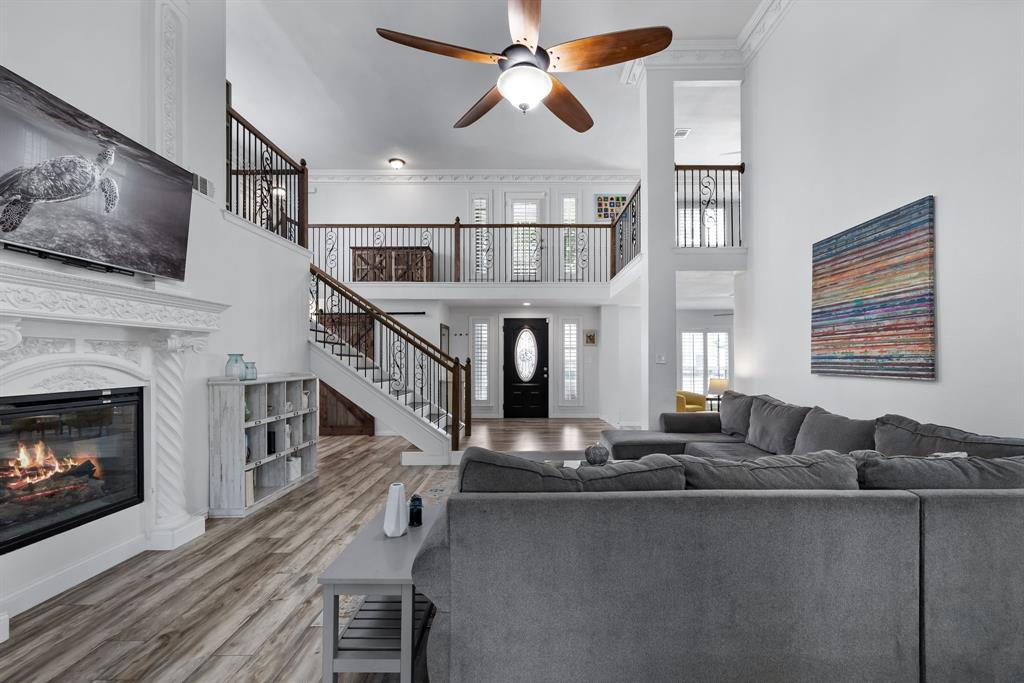 6055 Windbreak Trail Property Photo 6