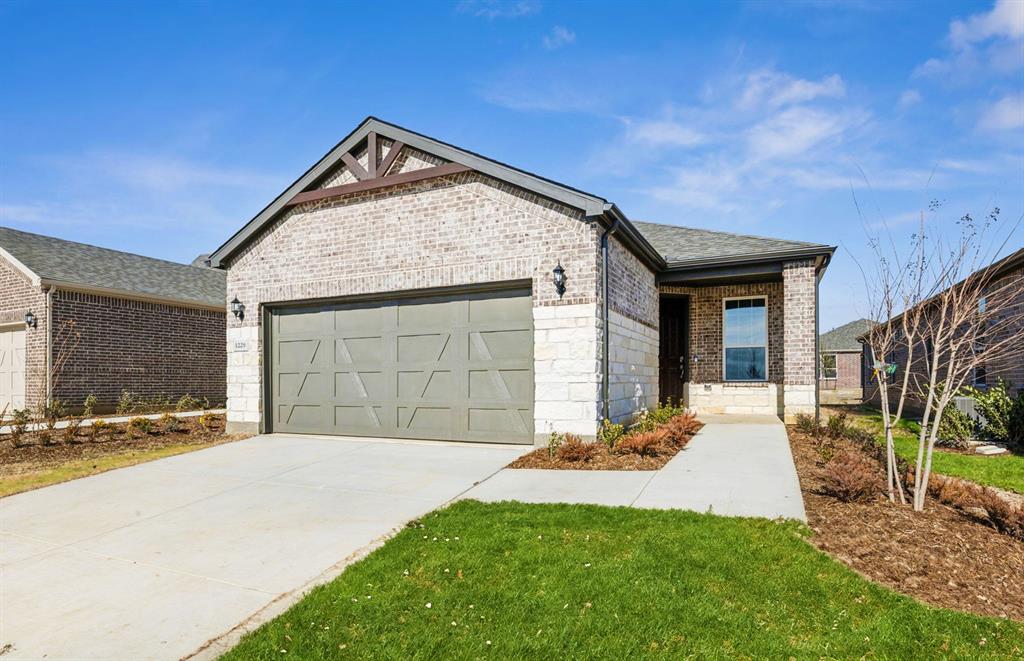 1229 Bogart Way Property Photo 1