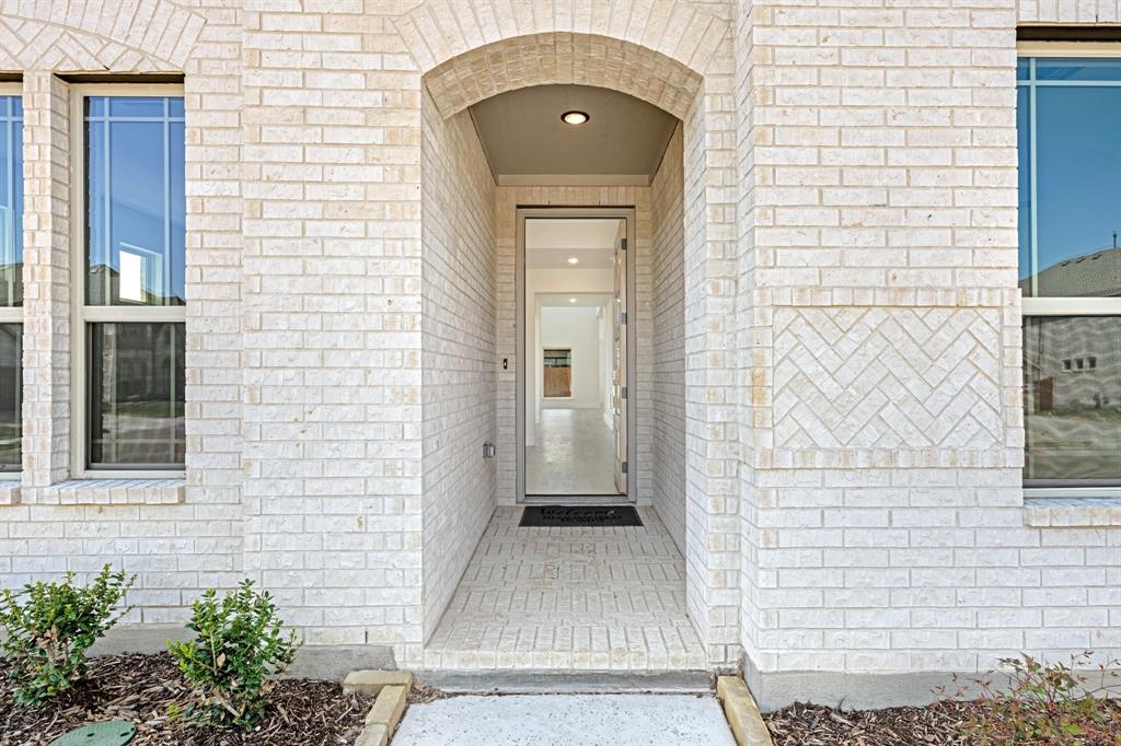 5501 Montex Road Property Photo 4