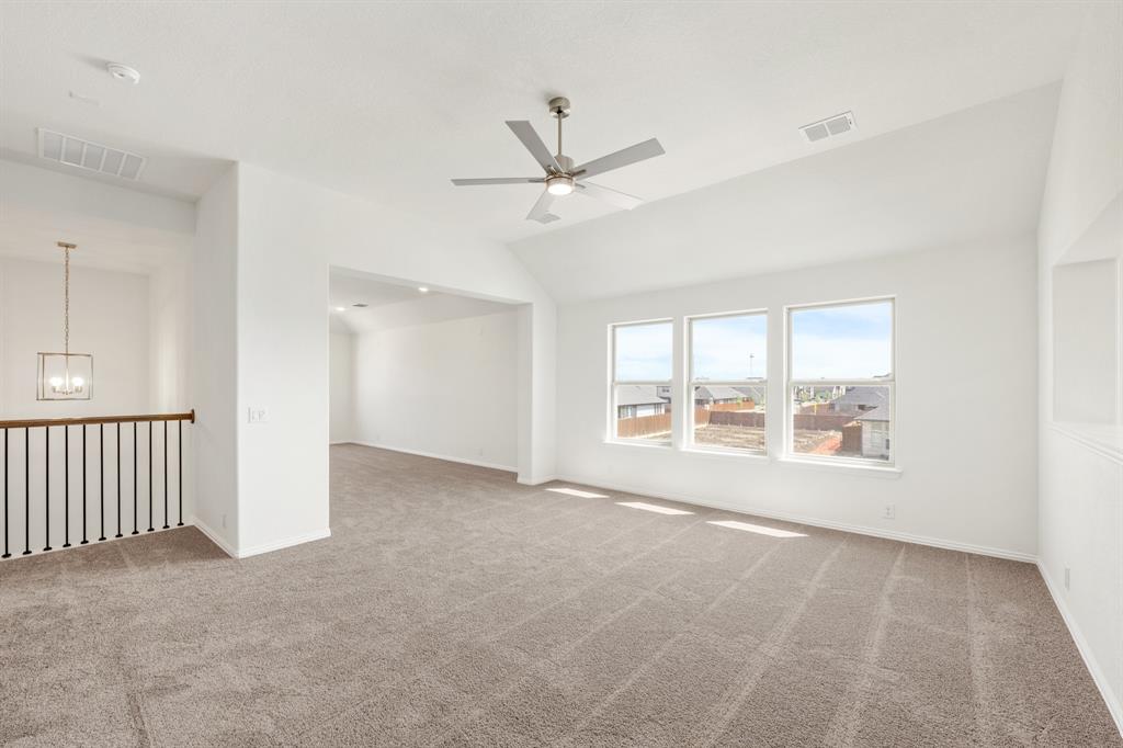 5501 Montex Road Property Photo 27