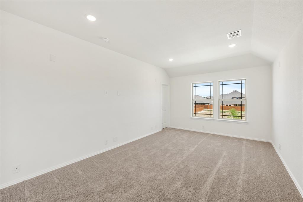 5501 Montex Road Property Photo 30