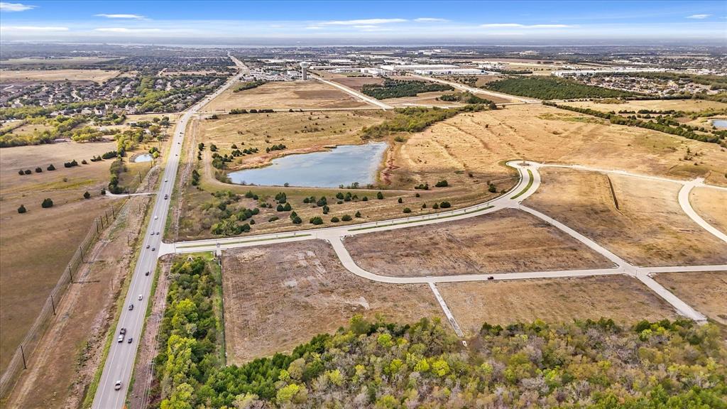 1639 Canyon Lake Road Property Photo 2