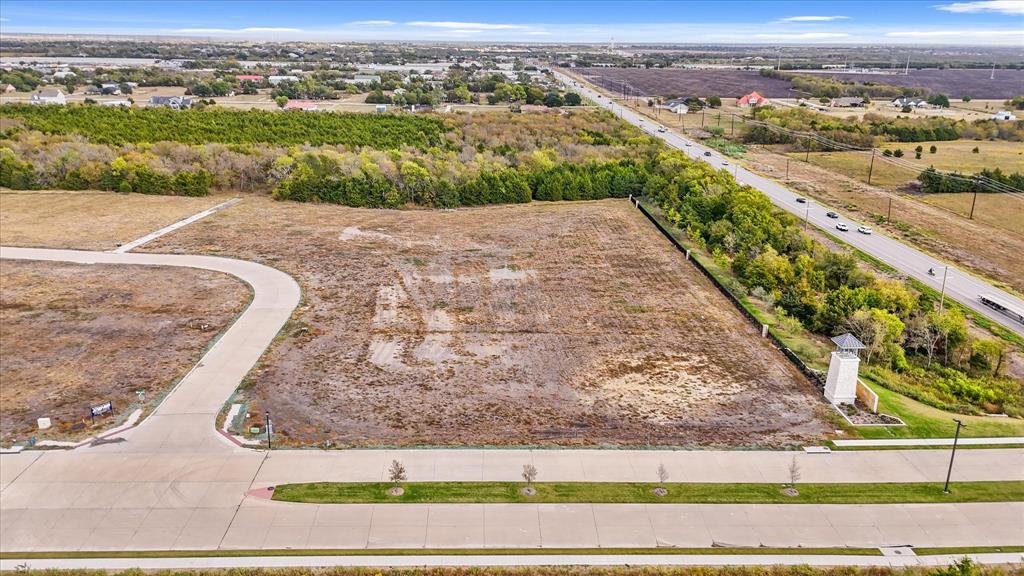 1639 Canyon Lake Road Property Photo 6