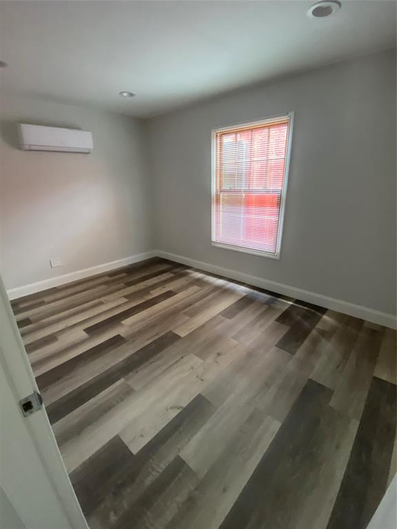 1303 M Avenue Property Photo 8