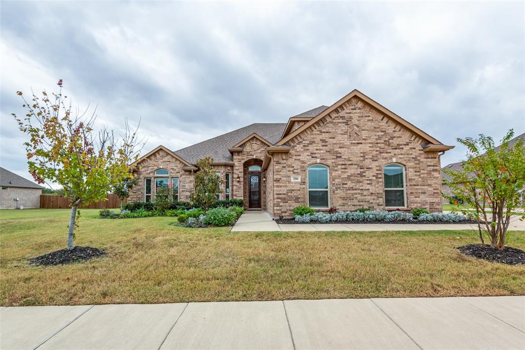 206 Castle Creek Drive Property Photo 1