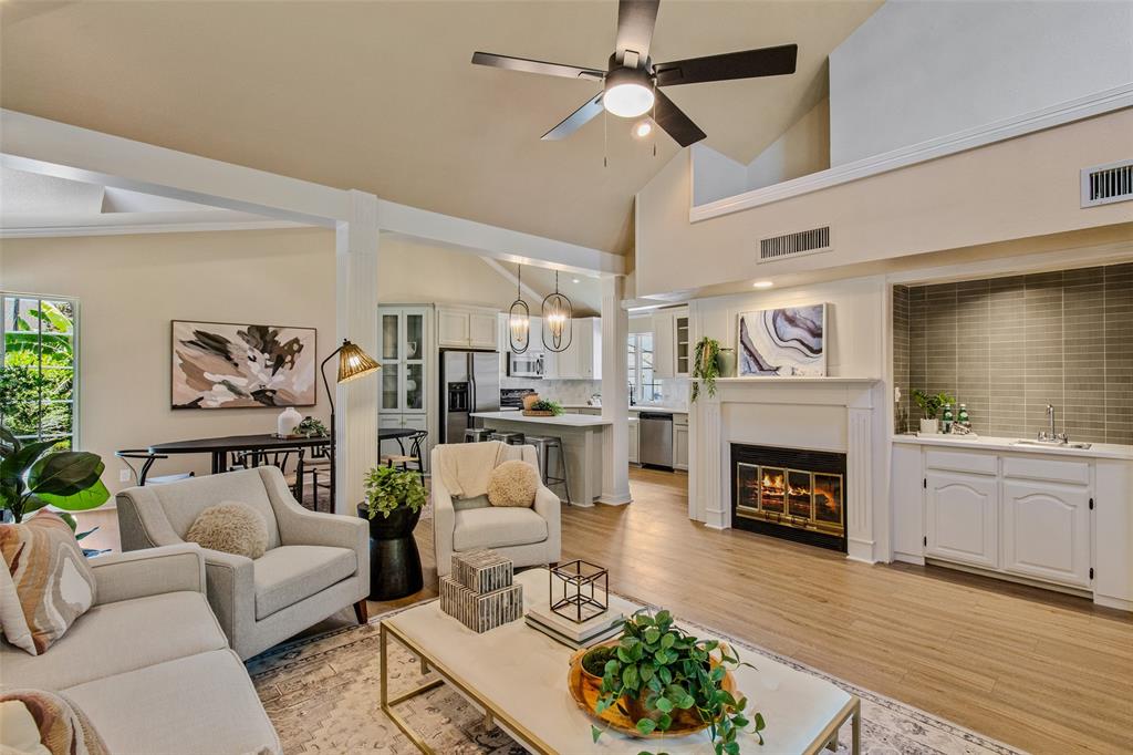 1415 Pecos Street Property Photo 1