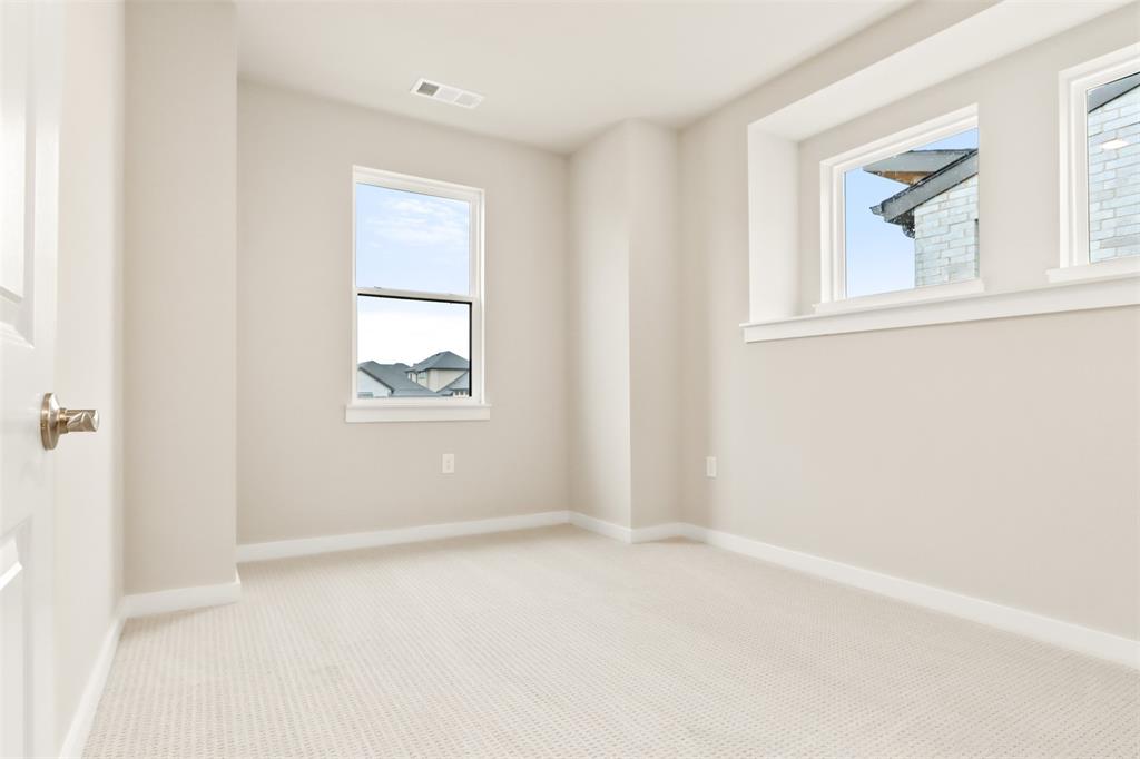 1421 Azalea Drive Property Photo 25