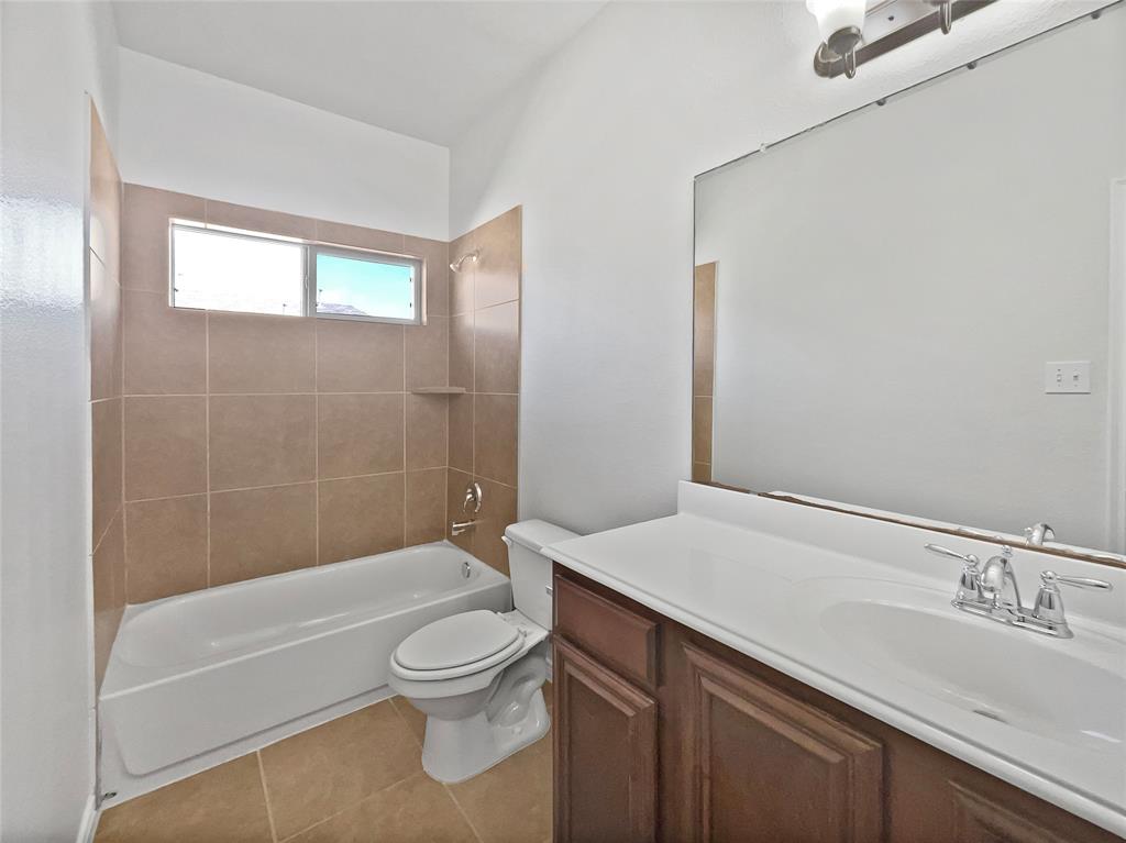 8616 Pilar Way Property Photo 15