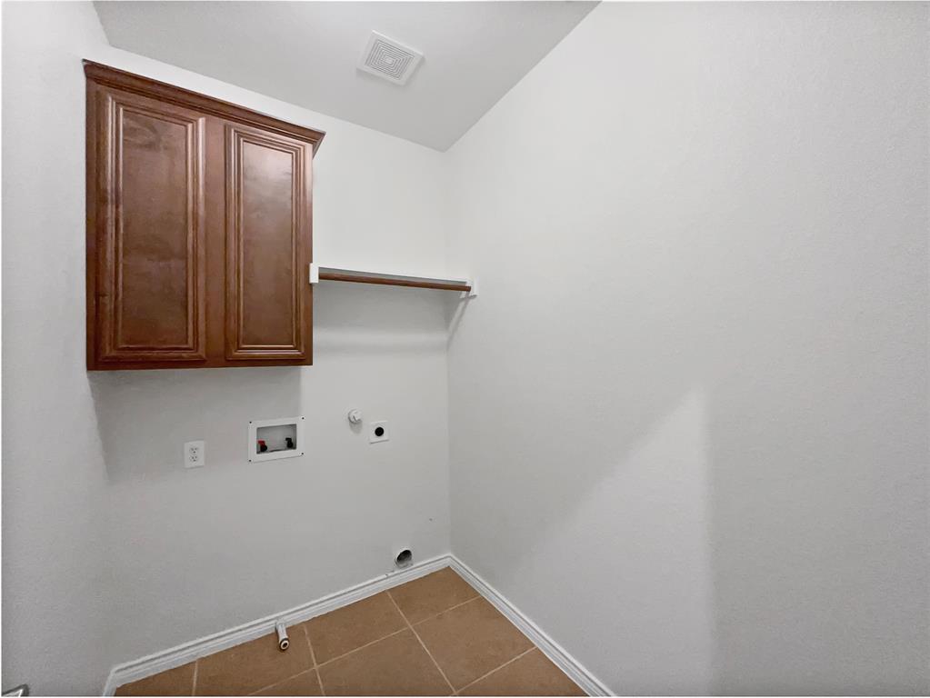8616 Pilar Way Property Photo 16
