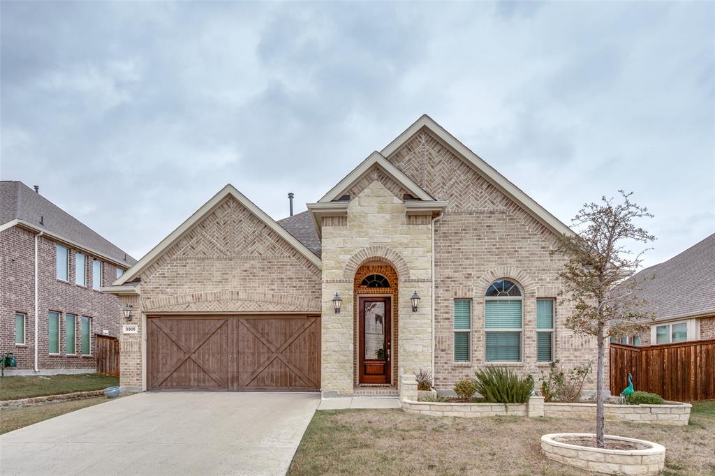 3305 Brookglen Drive Property Photo 1