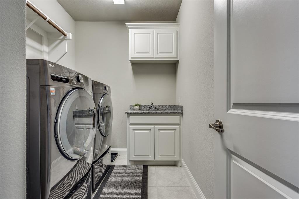 3305 Brookglen Drive Property Photo 11