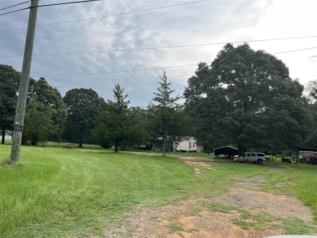 1533 Highway 171 Property Photo 5