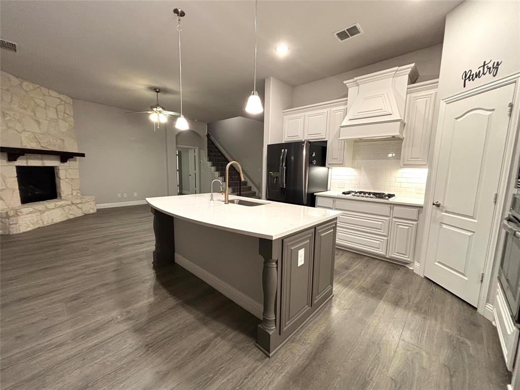 1239 Treasure Trail Property Photo 15