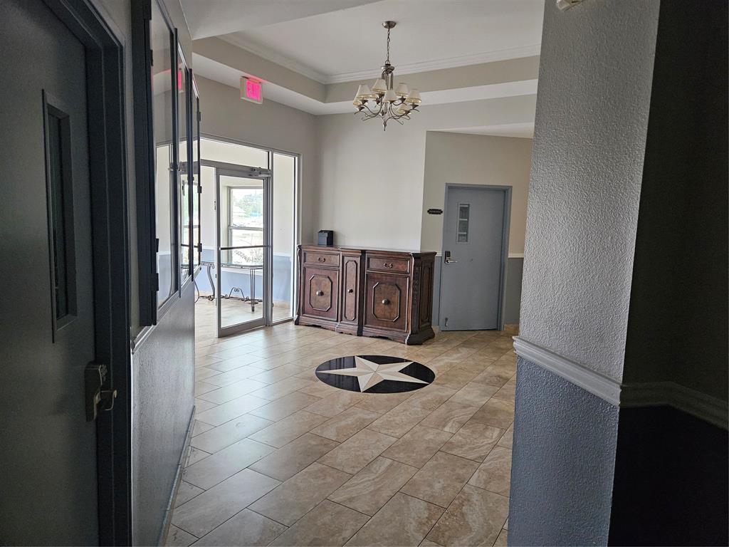 1000 Centennial Boulevard Property Photo 5