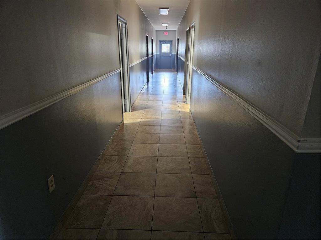 1000 Centennial Boulevard Property Photo 20