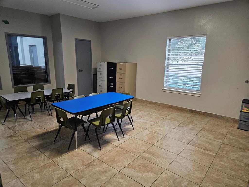 1000 Centennial Boulevard Property Photo 21