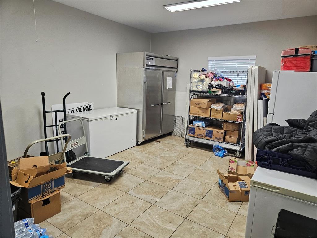 1000 Centennial Boulevard Property Photo 30