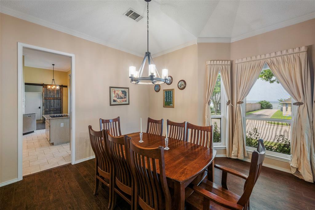 7517 Waterwood Drive Property Photo 7