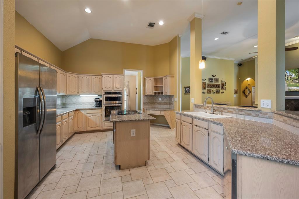 7517 Waterwood Drive Property Photo 15