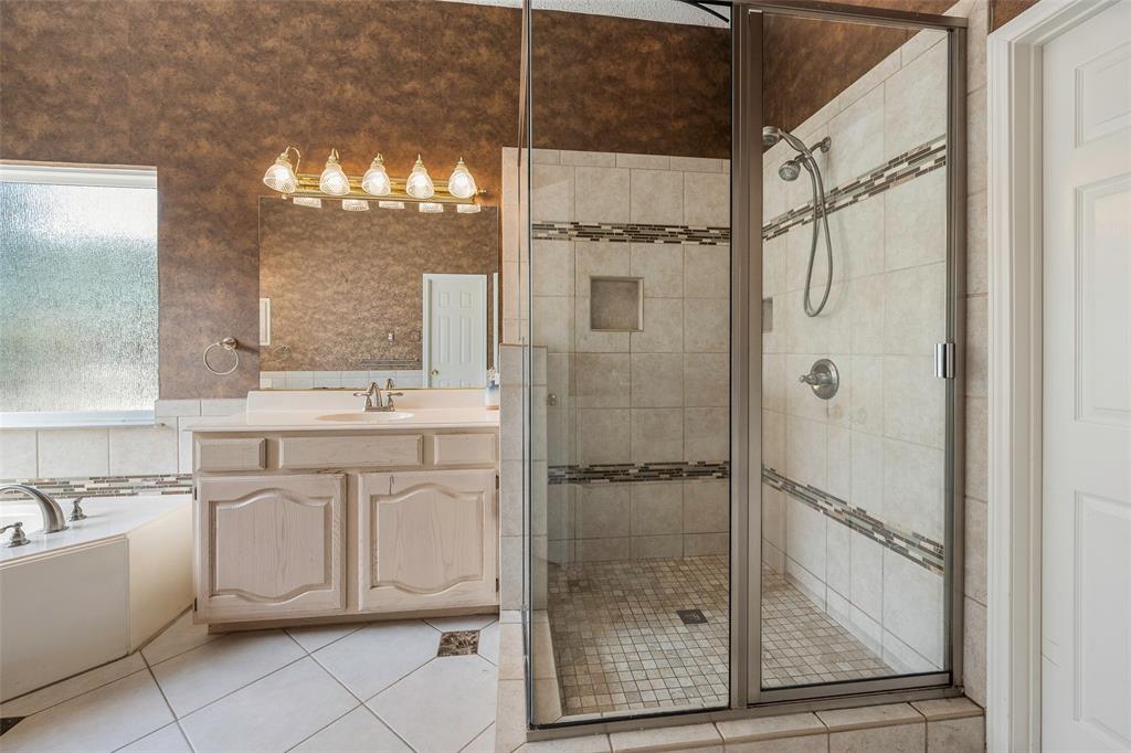7517 Waterwood Drive Property Photo 26
