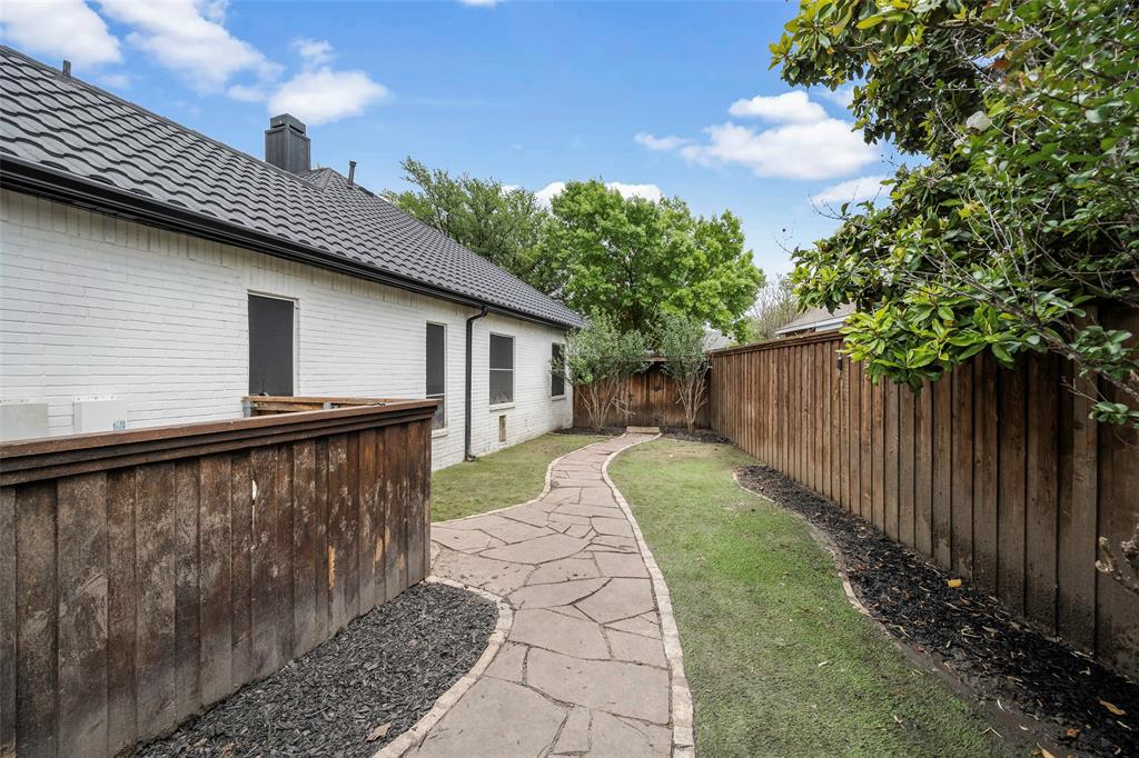 7517 Waterwood Drive Property Photo 36